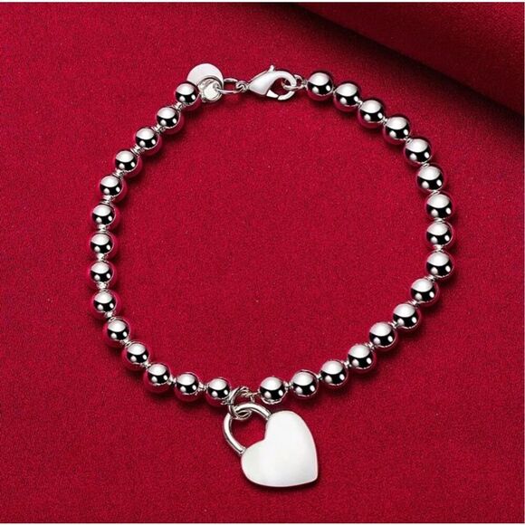 Silver Heart Lock Beaded Bracelet - Picture 5 of 7